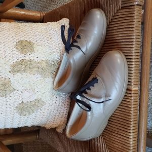 SAS walking shoes, size 9.5 W